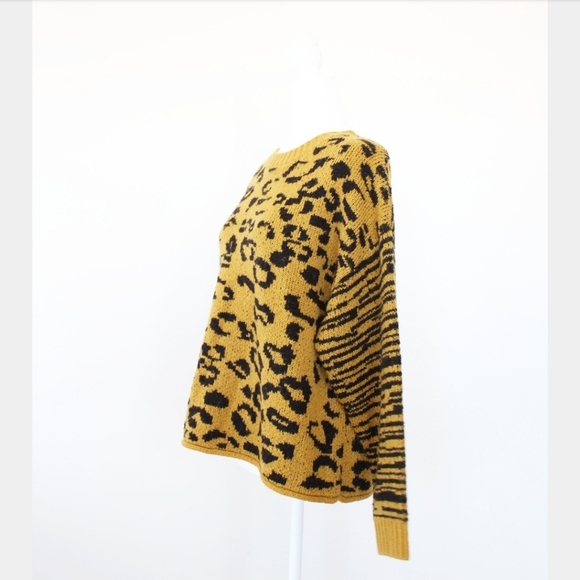 NWT FOR THE REPUBLIC LEOPARD SWEATER SIZE S - Picture 2 of 4